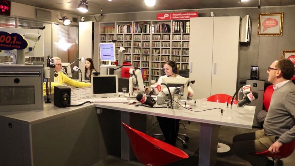 Заболотный К.Б. на радиостанции "Серебряный дождь"